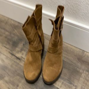 Clarks Malvet Doris Tan Suede Boots
